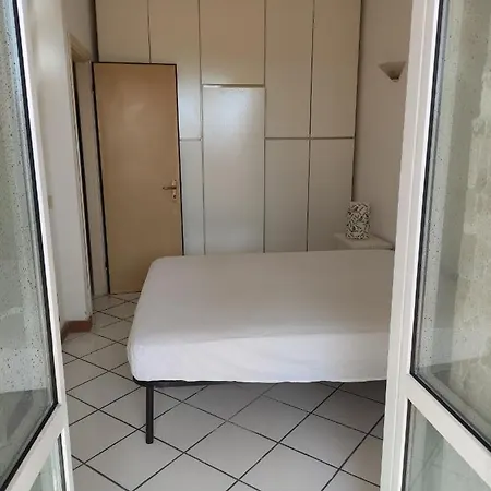 Discesa A Mare Privata, 4 * イスキア島