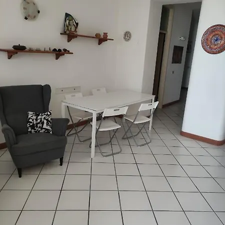 Discesa A Mare Privata, 4 イスキア島