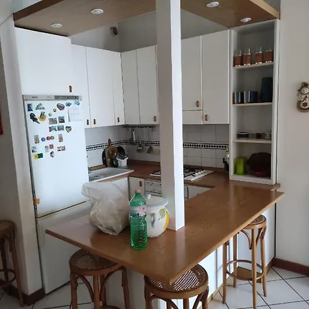 Discesa A Mare Privata, 4 *